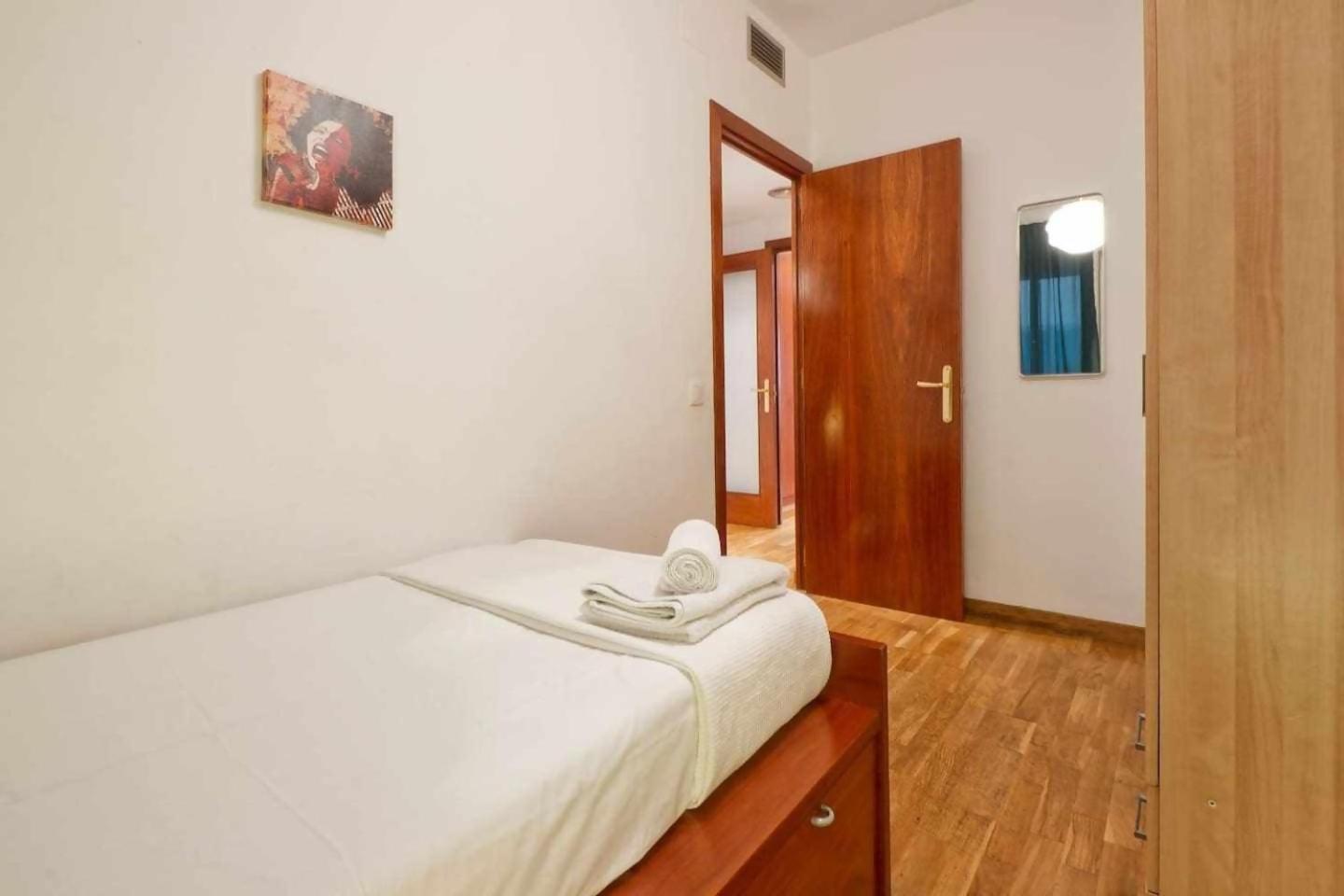 Apartment Comfortable 4 2bath W Balcony
