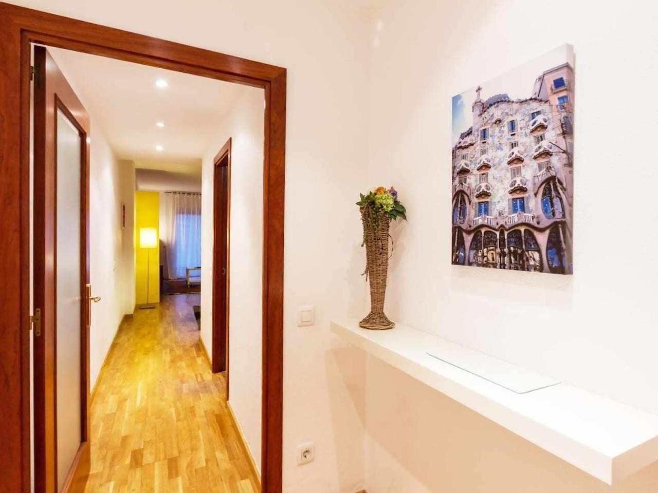 Comfortable 4 2bath W Balcony Appartement Barcelona